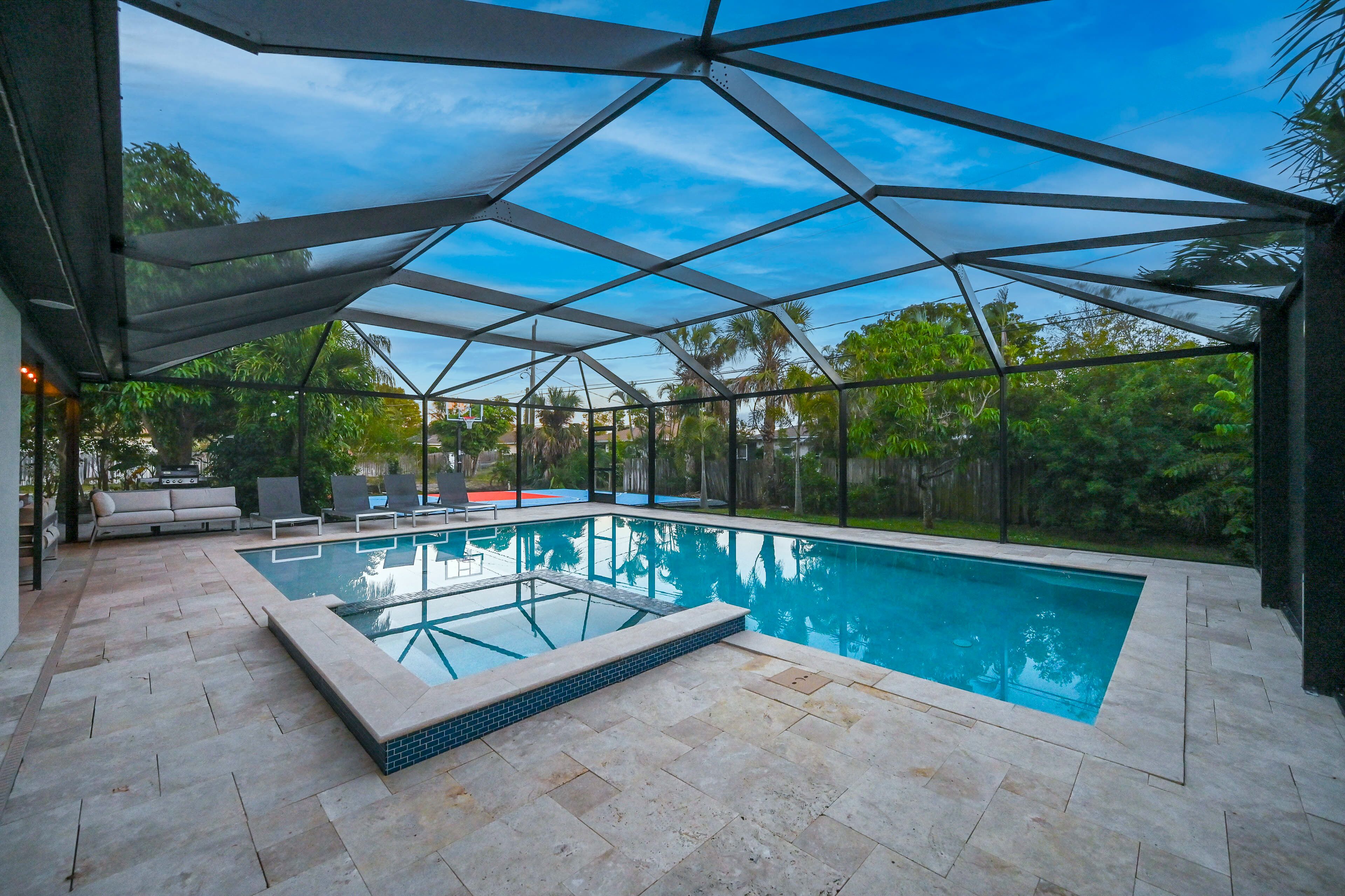 Beheizter Pool