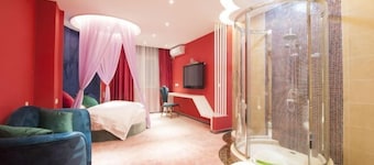 Yuxi Zhuoran Xinzhuang Hotel