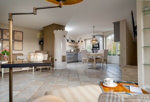 Nicht klassifiziertes Bild, 2 von 44, Schaltfläche