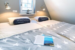 2 chambres, fer et planche à repasser, Wi-Fi, draps fournis