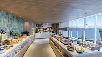 Colazione a buffet a pagamento, servita tutte le mattine
