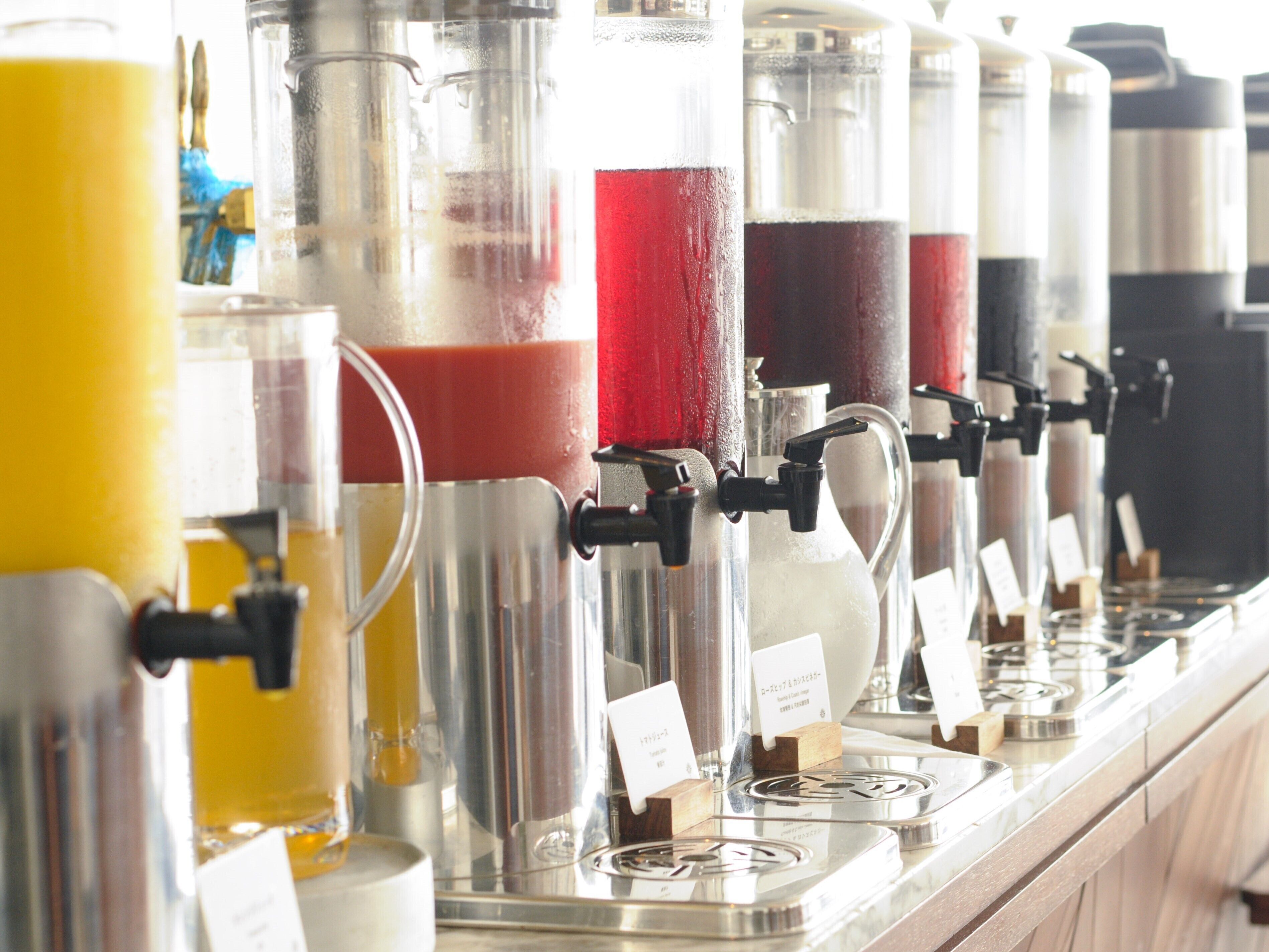 daily buffet breakfast (jpy 2500 per person)