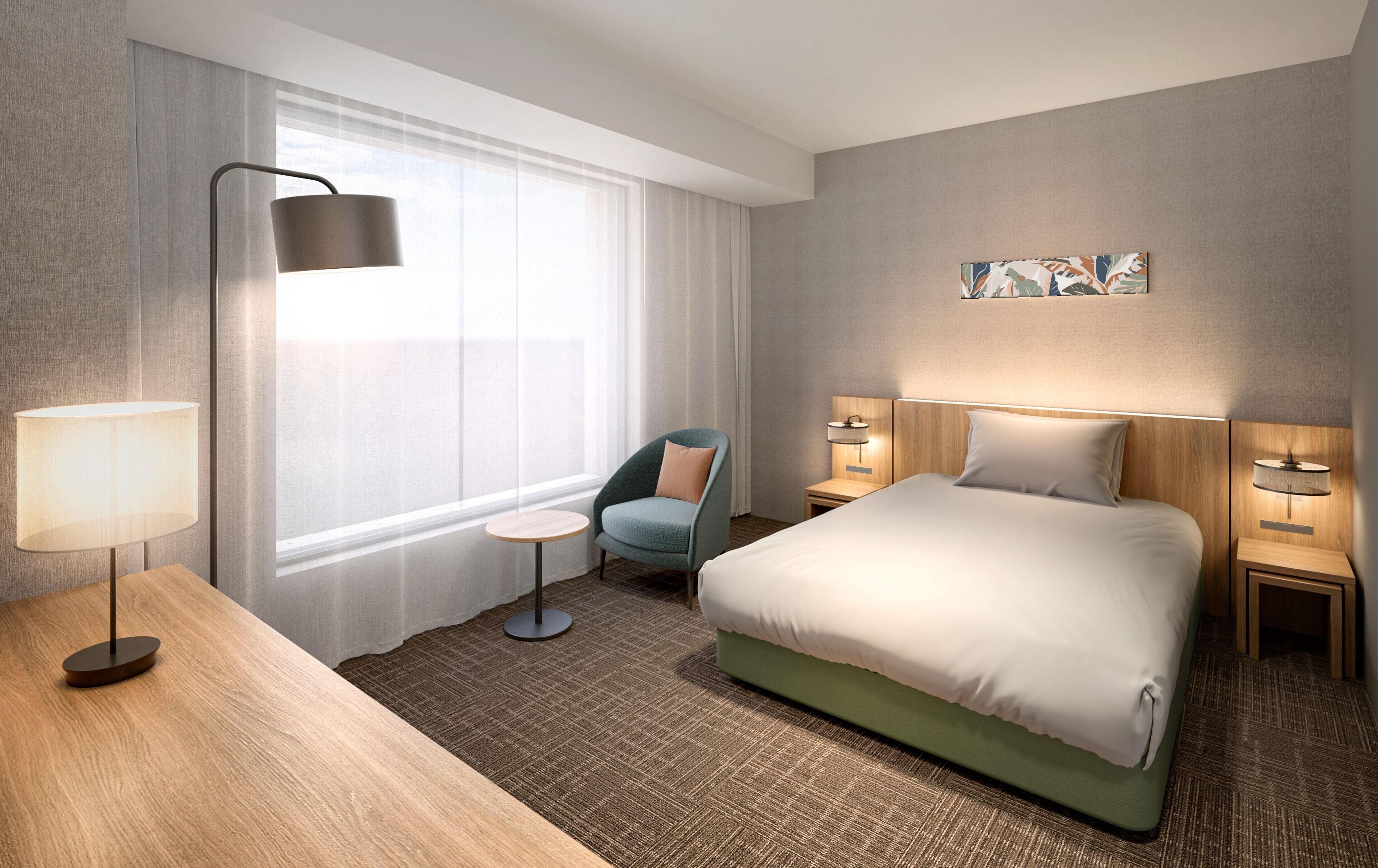 Down comforters, in-room safe, blackout drapes, bed sheets