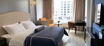 lanyi Hotel