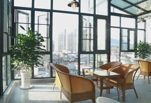 Interior - lanyi Hotel (Guiding)