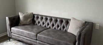 The Mary Lou - Entire 2 Bedroom Apt in Quilt Town, USA