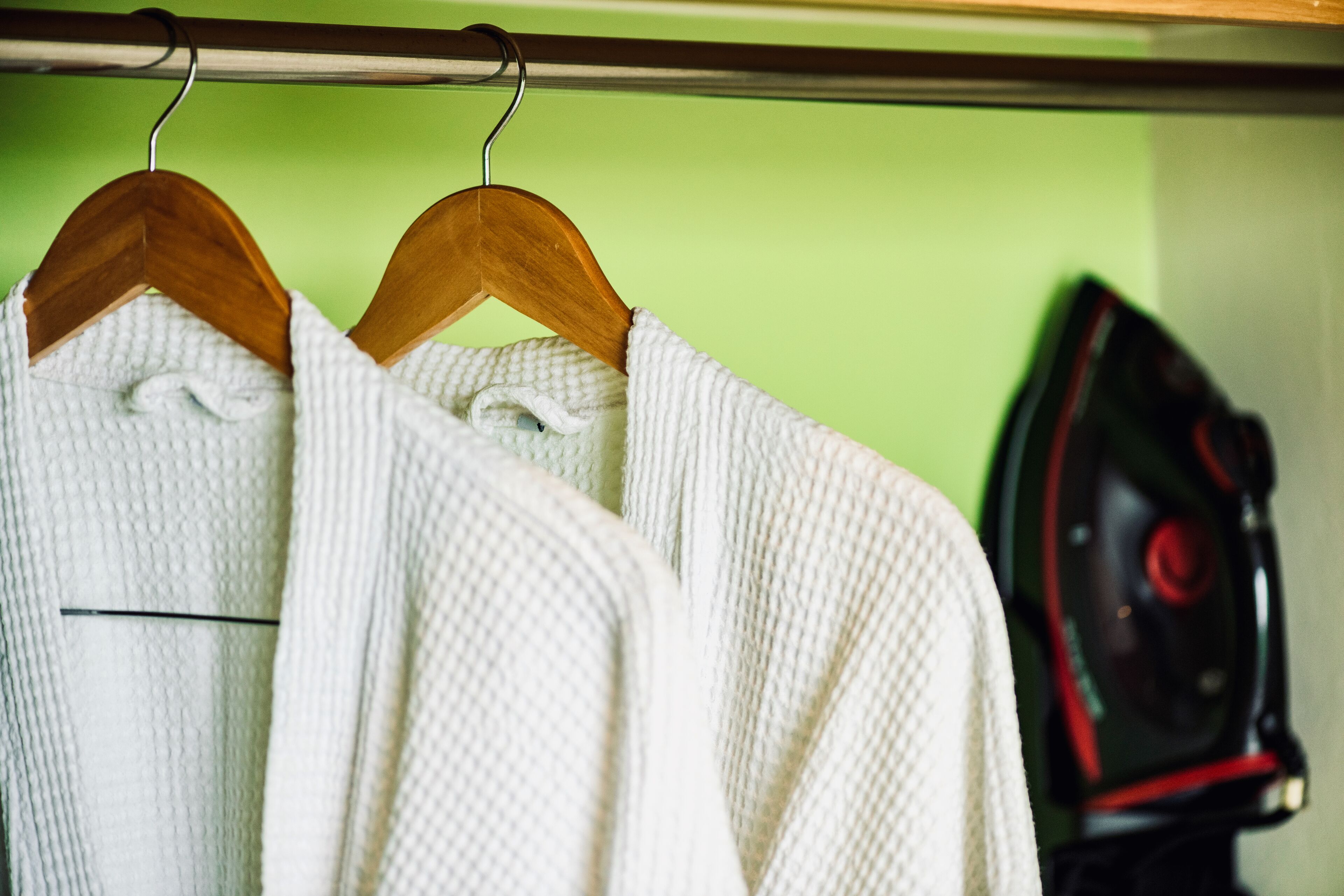 kids' suite with pool view - free minibar | 1 bedroom, in-room safe, individually furnished, desk