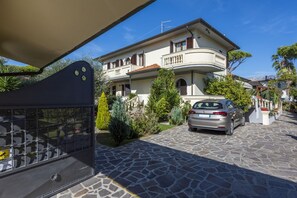 Exterior - Residenza Tirrenia By MMega (Massa)