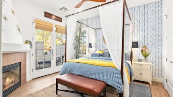 2 sovrum, skrivbord, strykjÀrn/strykbrÀda och resesÀng