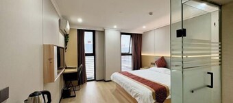 Lihuang Hotel