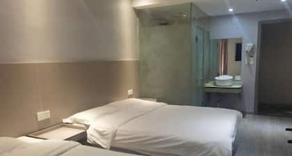 Leju Express Hotel