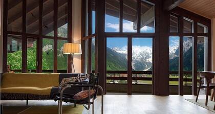 Cosy apartment for 6 people with WIFI, pool, TV and balcony