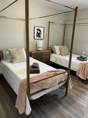 2 bedrooms, free WiFi, bed sheets