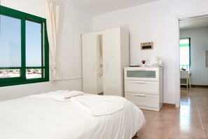 1 camera, ferro/asse da stiro, culla da viaggio, Wi-Fi gratuito