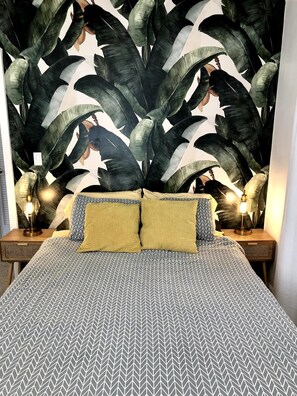 1 chambre, fer et planche à repasser, Wi-Fi, literie fournie