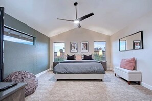 3 bedrooms, iron/ironing board, travel crib, WiFi