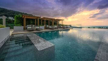 Indoor pool, 2 outdoor pools, free pool cabanas, pool umbrellas