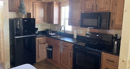 Mt. Lemmon Village Cabin #7