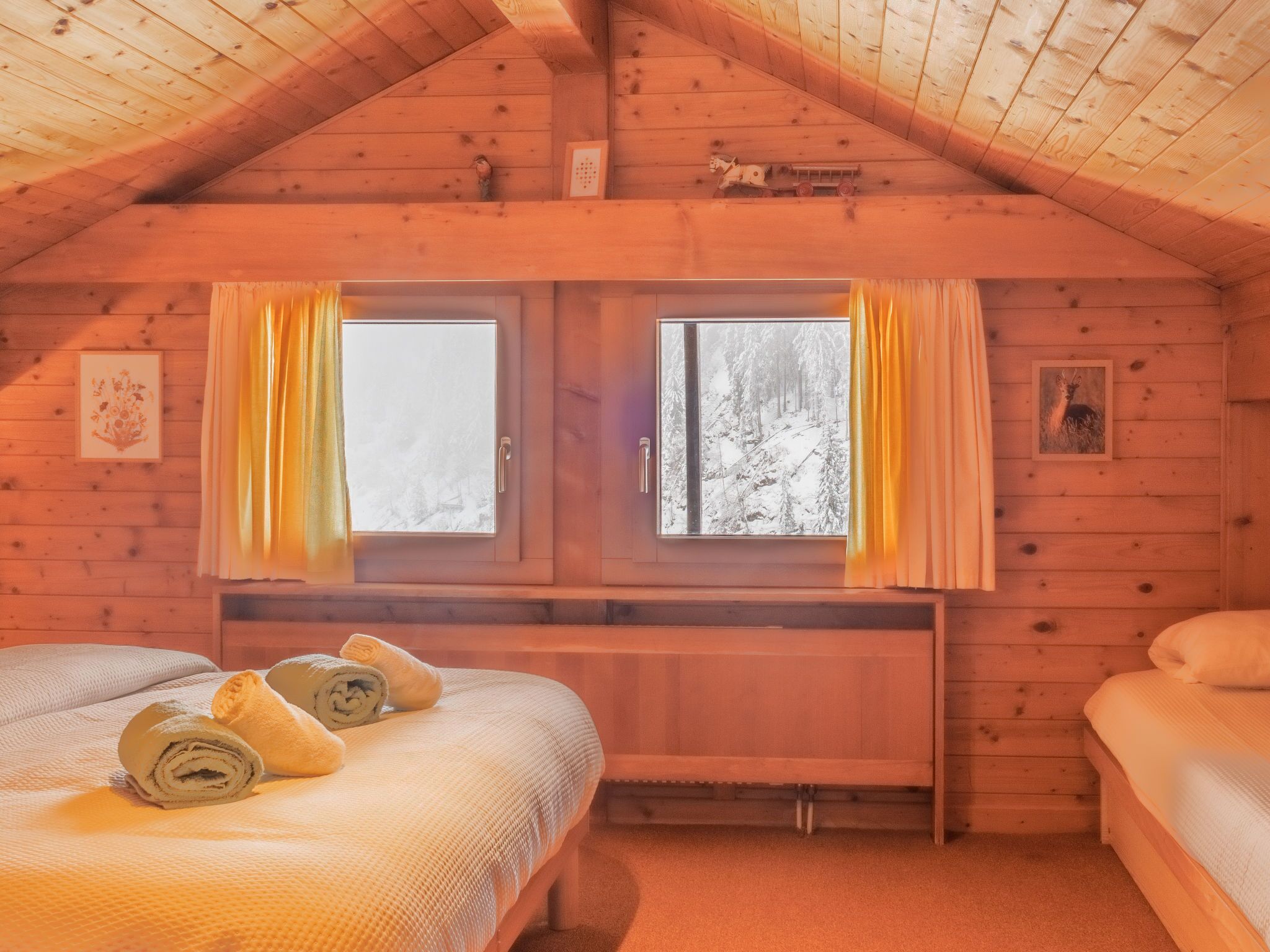 3 bedrooms, iron/ironing board, WiFi