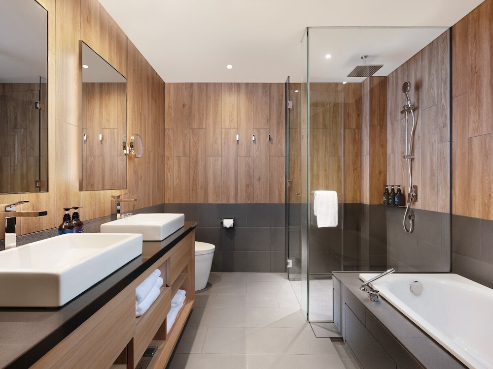 Setsu Niseko (雪ニセコ) by null