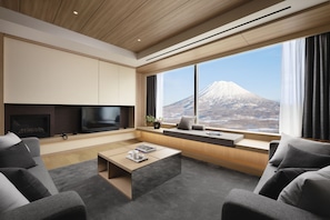 Four Bedroom Yotei Suite with Onsen, Non Smoking | Living area | Flat-screen TV, heated floors - Setsu Niseko (Kutchan)