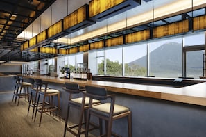 5 restaurants, breakfast, lunch, dinner served; French cuisine