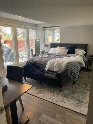 1 bedroom, iron/ironing board, travel cot, free WiFi