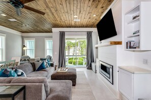 Unclassified image, 4 of 50, button - The Meadows-Mallory Square North |Community Pool |Mins to Gulf Beaches |Gourmet Kitchen |Boat Dock (Pensacola)