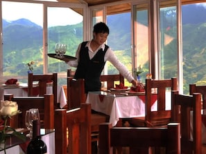Restaurant - Oh Yeah Hotel (Sa Pa)