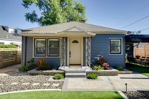 Exterior detail - Game Room & Putting Green: Reno Home! (Reno)