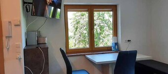 Fewo Kiwi mit Balkon - Ferienwohnung Kiwi
