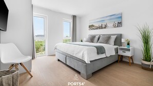 3 soverom, skrivebord, reiseseng for barn og wi-fi (inkludert)