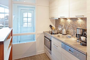 Kühlschrank, Ofen, Geschirrspüler