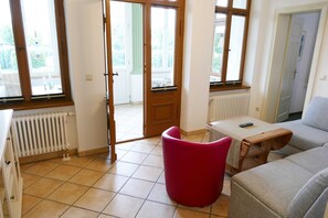 Fernseher, Kamin
