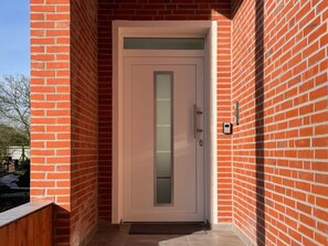 Imagen sin descripción, 3 de 15, botón