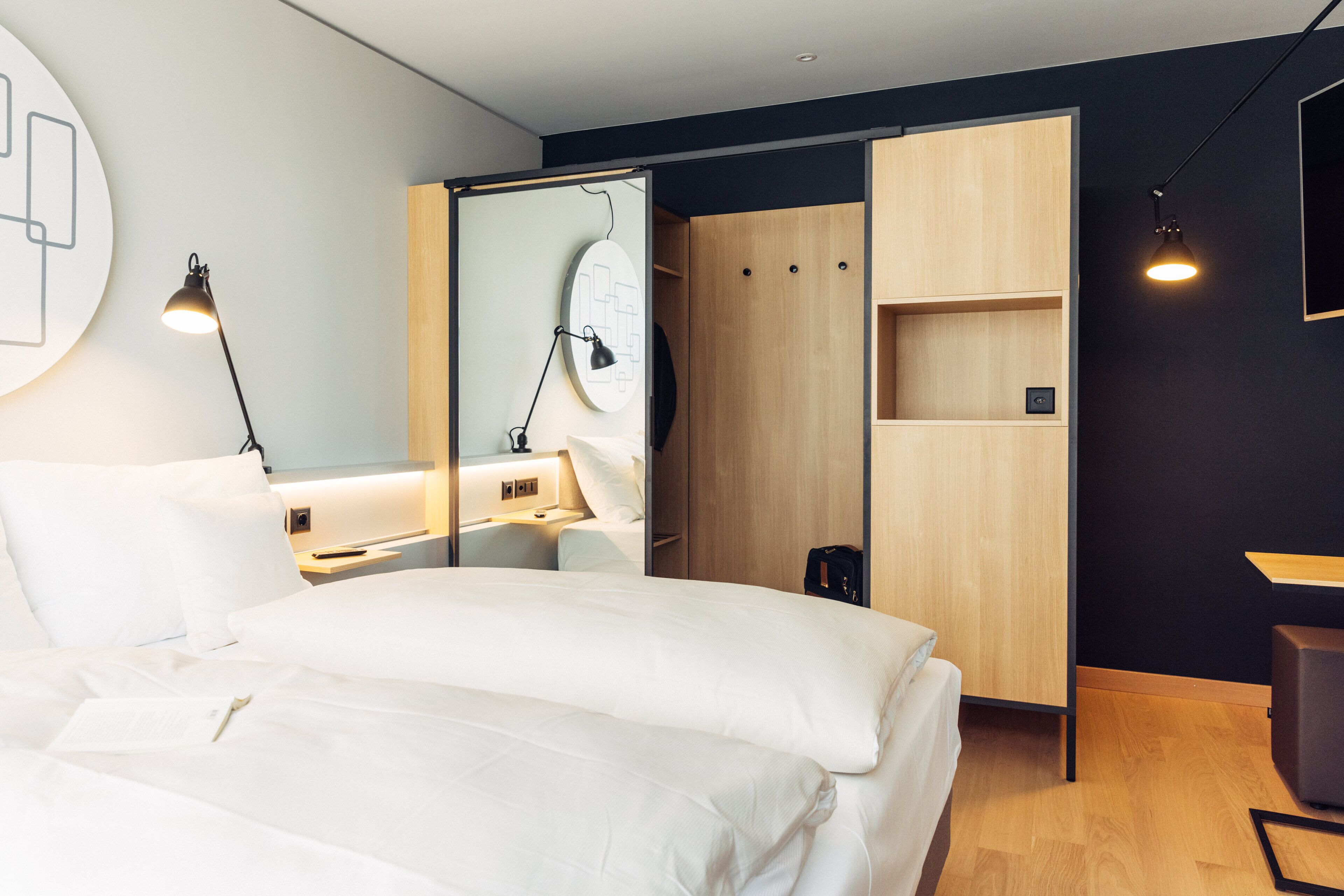 apartment | hypo-allergenic bedding, in-room safe, blackout curtains, soundproofing