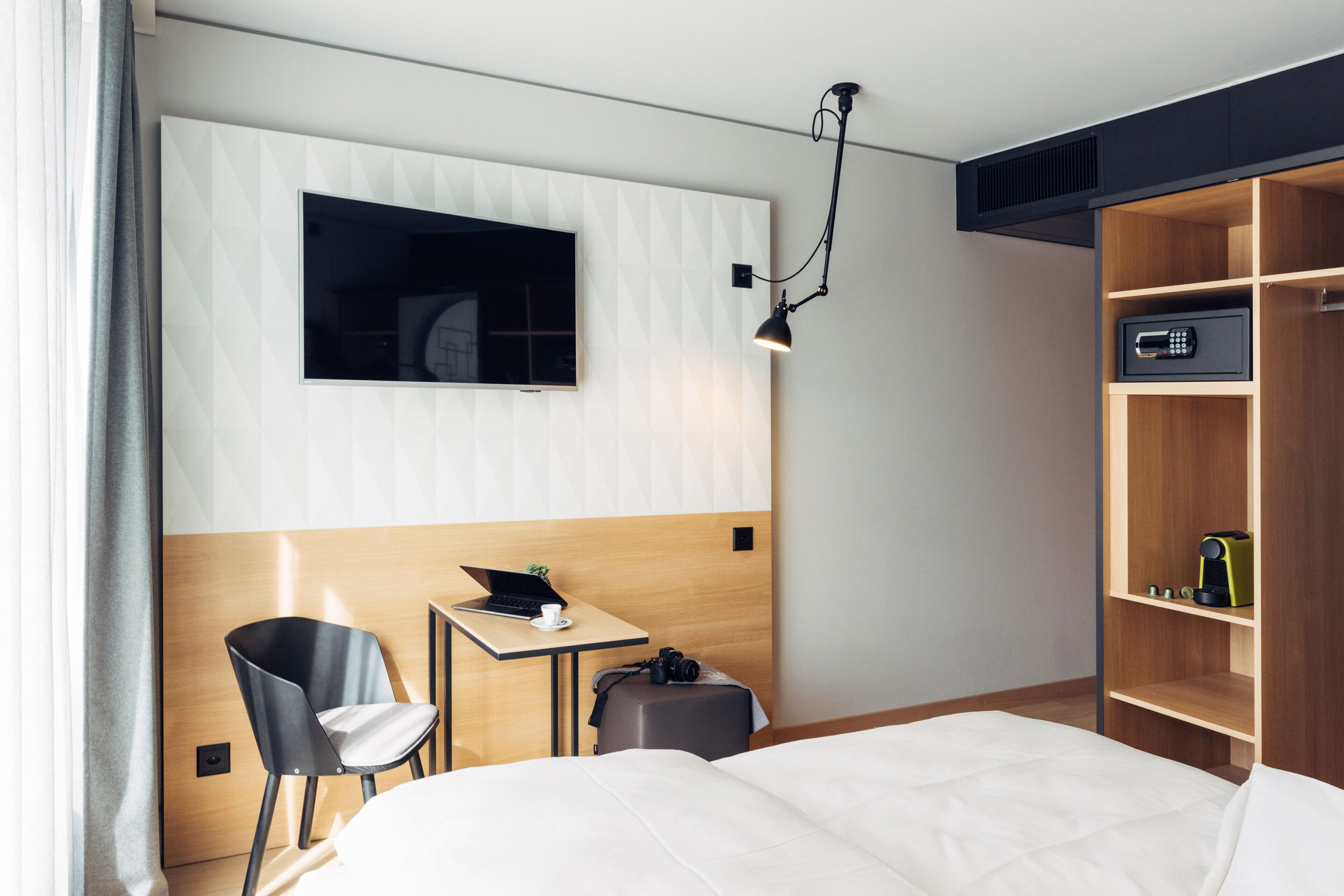 standard double or twin room | hypo-allergenic bedding, in-room safe, blackout curtains, soundproofing