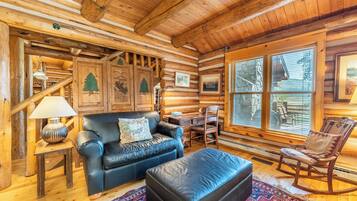 Rumah (3 Bedrooms) | Eksterior