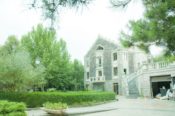 Exterior