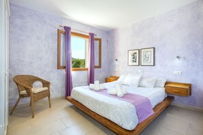 2 Schlafzimmer, Zimmersafe, Bügeleisen/Bügelbrett, Reisekinderbett