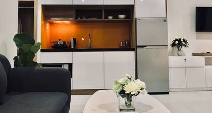 ✰MODERN Oasis ✰Balcony/Cafes/CITY CENTER✰