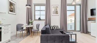 Komfortables Studio | Balkon mit Blick auf den Fluss