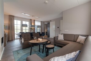 Smart TV, fireplace, DVD player - Holiday Home Colijnsplaat near Beaches (Colijnsplaat)