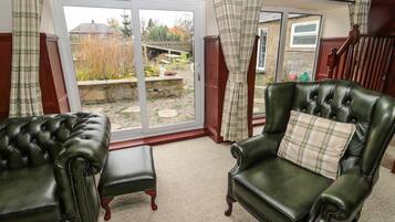 Cottage | Living room