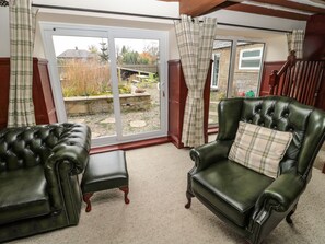 Cottage | Living room - The Granary (Morpeth)