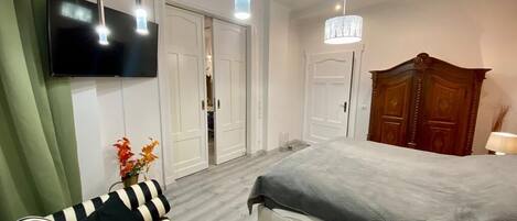 1 Schlafzimmer, Bügeleisen/Bügelbrett, kostenloses WLAN, Bettwäsche