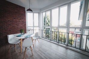 Land view from property - Kostjukowski Apartments Lychakivska 70a (Lviv)