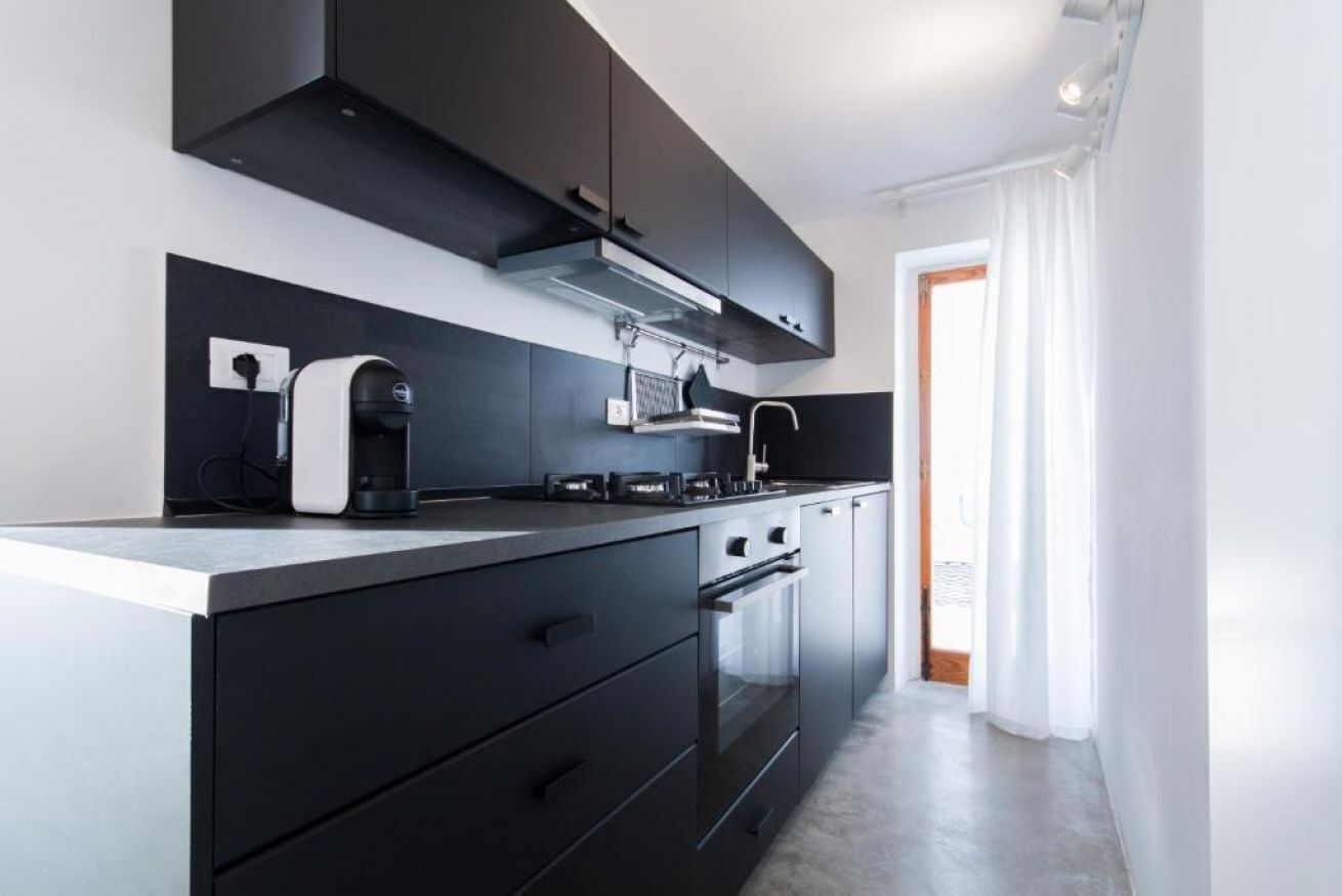 Kühlschrank, Ofen, Herdplatte, Geschirrspüler