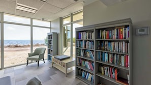 Interior - Whispering Palms | Sea Gulls 210 ~ Weekly Rental (Tavernier)
