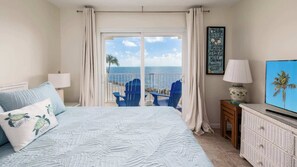 2 bedrooms, iron/ironing board, travel cot, WiFi - Whispering Palms | Sea Gulls 210 ~ Weekly Rental (Tavernier)